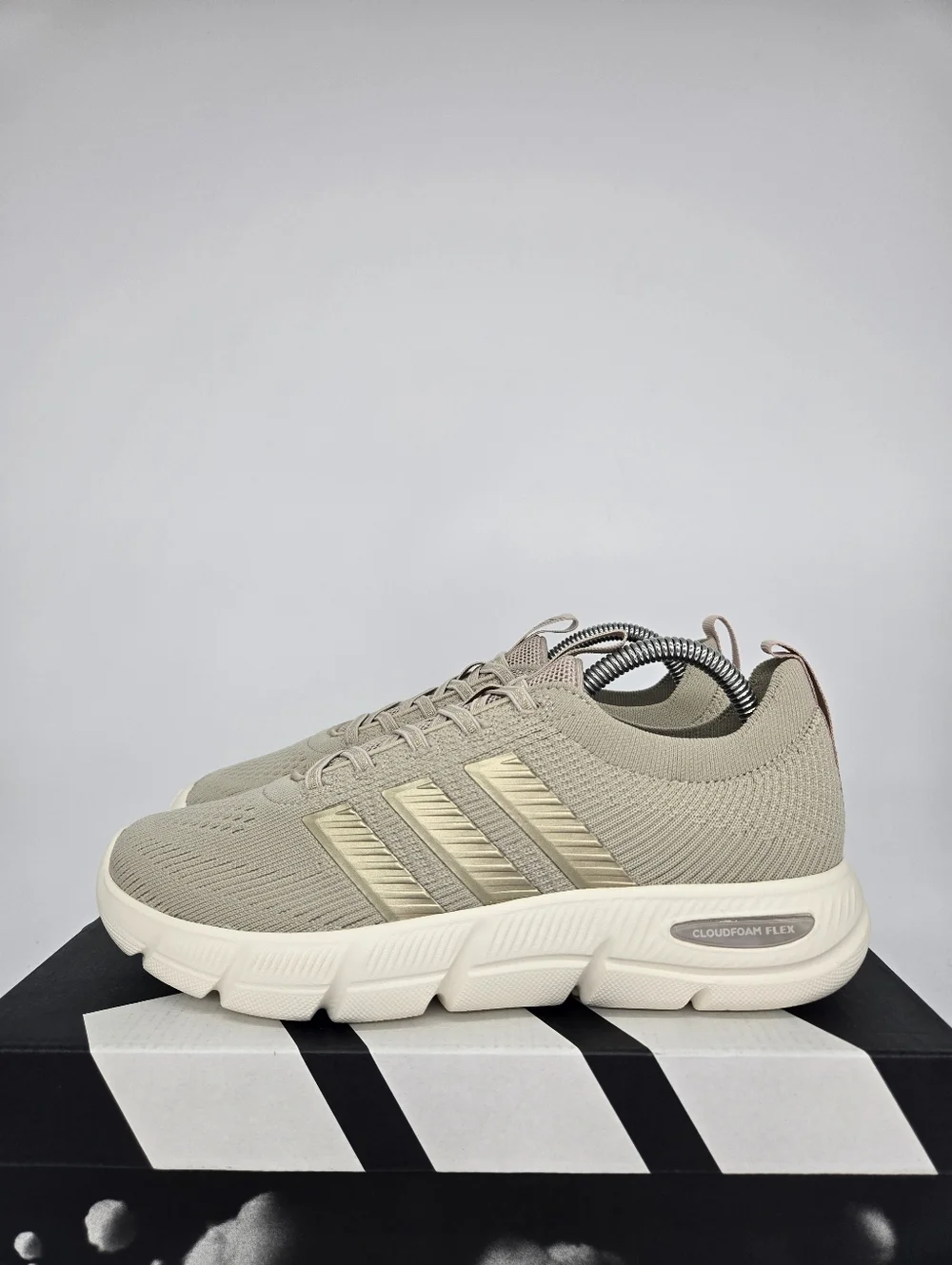 adidas Women's Cloudfoam Flex Slounge KI3455 Wonder Beige Shoes Size 8 Wide - Picture 1 of 8
